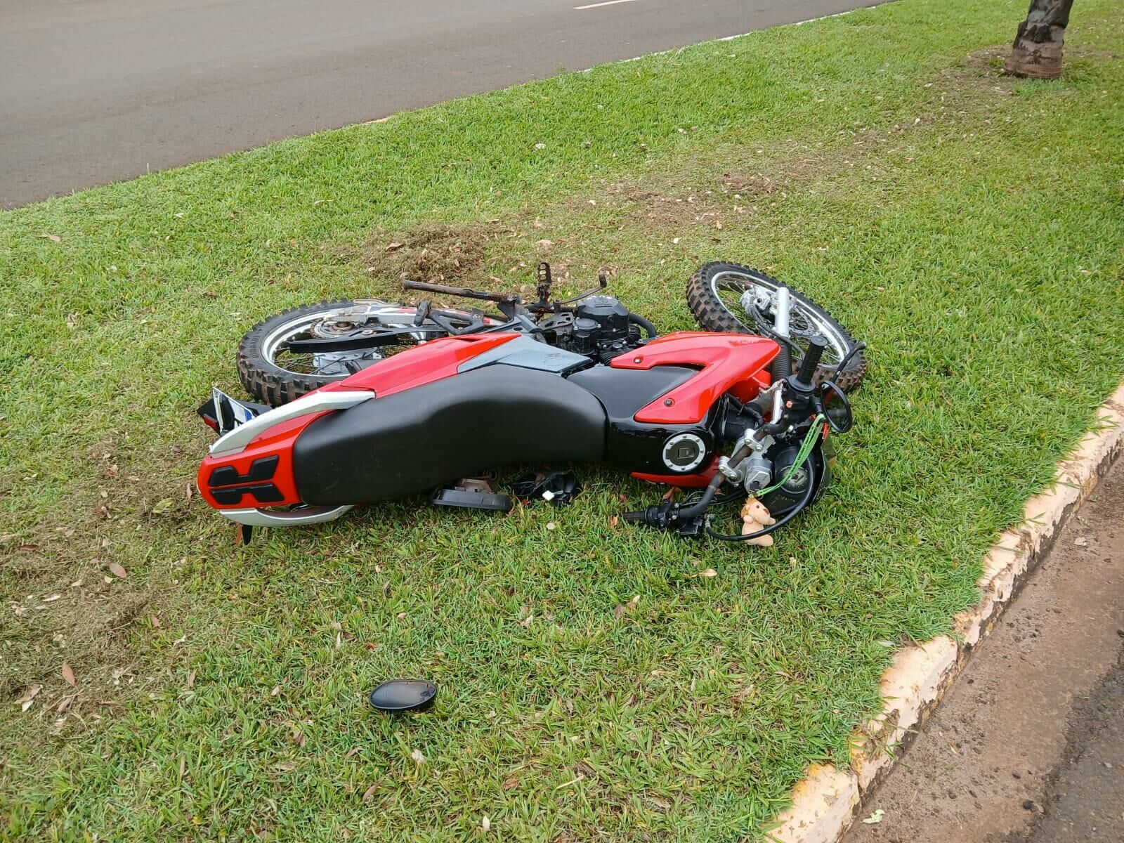 Imagem de compartilhamento para o artigo Motociclista fica ferido em colisão com carro, em Chapadão do Sul da MS Todo dia